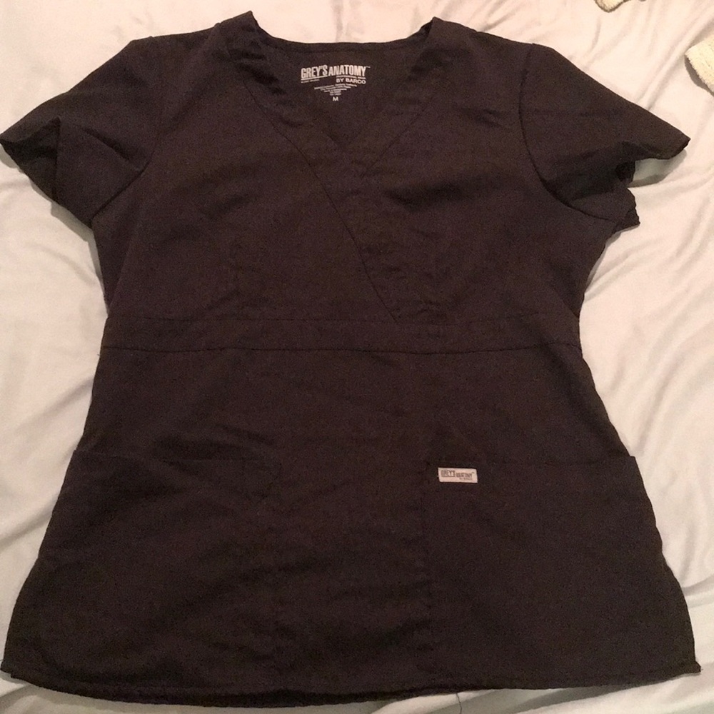 black grey’s anatomy scrub top. size M